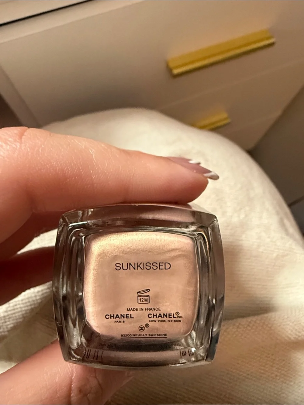 CHANEL Les Beiges Sheer Highlighting Fluid - Sun-kissed barely used